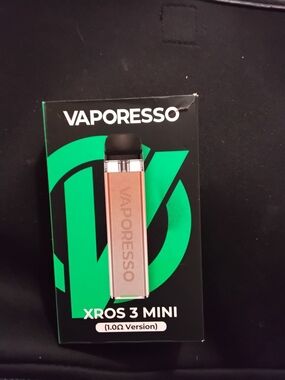Vaporesso XROS 3 Mini Pod Kit - Rose Gold